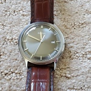 Men's Fossil Leather strap watch